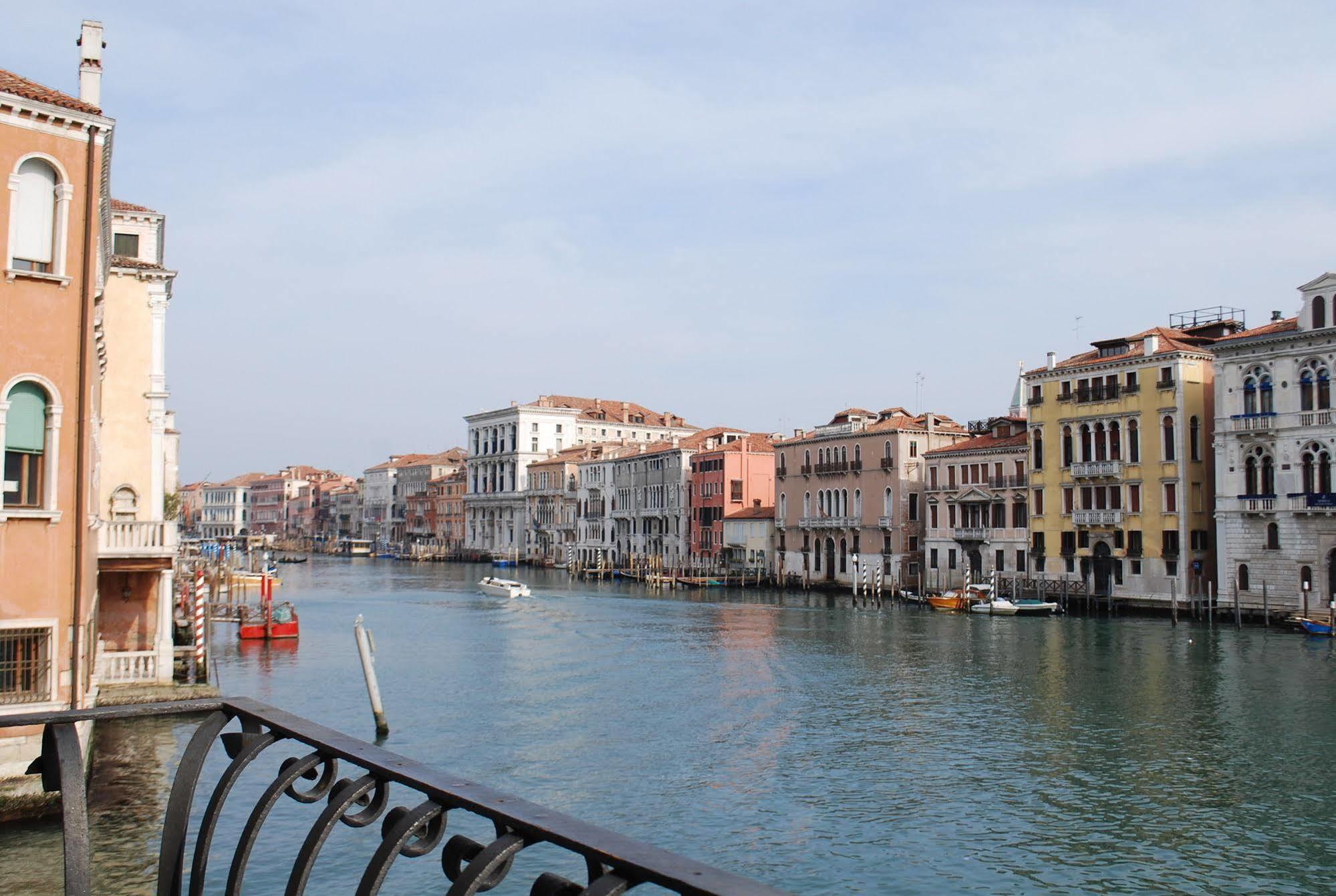 Hotel Palazzo Barbarigo Sul Canal Grande Velence Kültér fotó